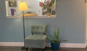 615 Broadway 81, Amityville, NY 11701