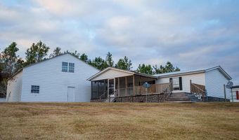 548 Walker Ln, Baxley, GA 31515