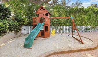 1539 Rodeo Rd, Arcadia, CA 91006