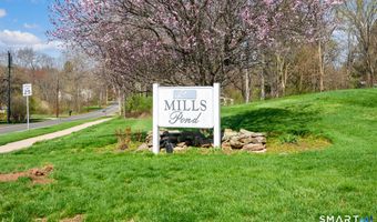 10 Linden Ct 10, Bloomfield, CT 06002