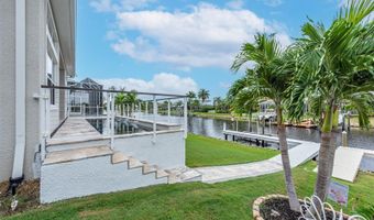 5305 WISHING ARCH Dr, Apollo Beach, FL 33572