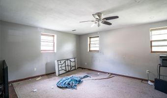3327 Kinsey Ave, Des Moines, IA 50317
