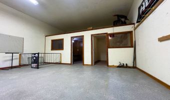 518 3rd Ave, Alton, KS 67623