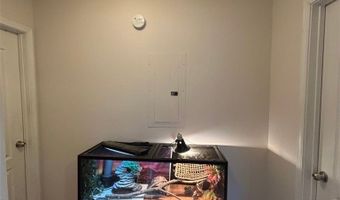 1585 Cedar Shoals Dr, Athens, GA 30605