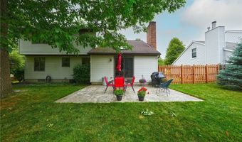 23 Grasspointe Dr, Amherst, NY 14228