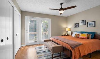 400 Johnson Ln, Bedford, IN 47421