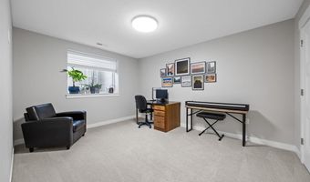 1350 Chipman Ln, North Liberty, IA 52317