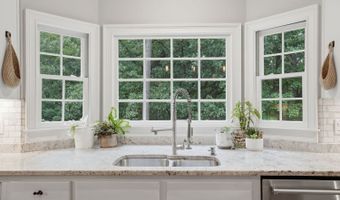 5050 Southlake Dr, Alpharetta, GA 30005