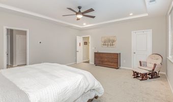 2930 Farmhouse Dr, Apex, NC 27502