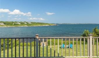 4 Hull Cove St, Jamestown, RI 02835