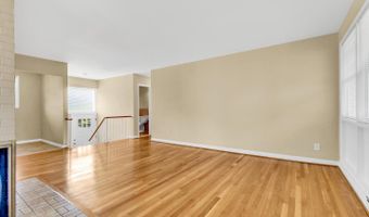 10228 FARNHAM Dr, Bethesda, MD 20814