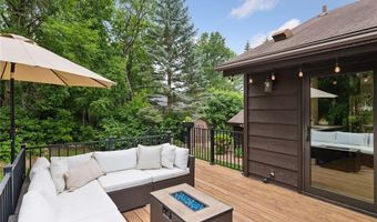 8312 140th Street Ct, Apple Valley, MN 55124