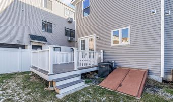92 Lincoln Ave, Bridgeport, CT 06606