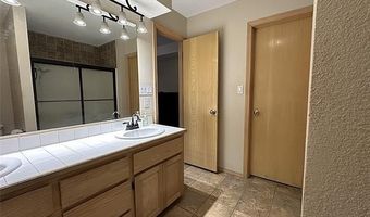 1530 Persimmon, Ardmore, OK 73401