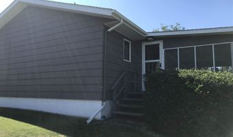 821 Country Club Dr, Akron, IA 51001