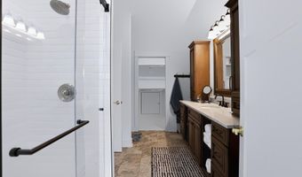 4025 Lochview Ct, Bargersville, IN 46106
