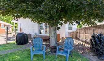 1518 Burton Ave, Burley, ID 83318