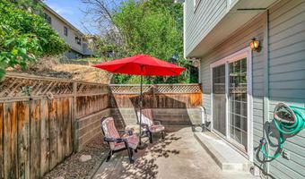 581 Scenic Dr, Ashland, OR 97520
