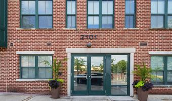 2101 N MONROE St 213, Arlington, VA 22207