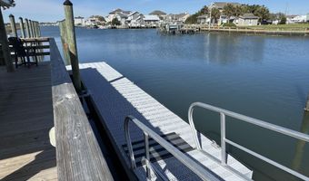 602 W Fort Macon Rd 128, Atlantic Beach, NC 28512