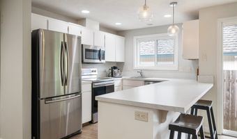 21645 SW LOIS St, Aloha, OR 97003