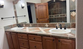 2073 Calle De Vistas, Alamogordo, NM 88310