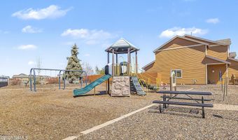 9132 W Arden Ln, Bellemont, AZ 86015