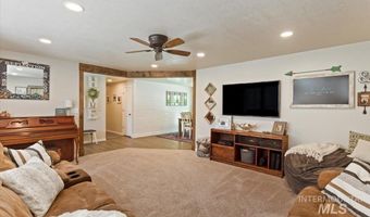13712 Jarett St, Caldwell, ID 83607