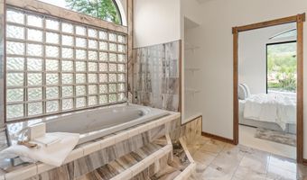 5830 E RESTIN Rd, Carefree, AZ 85377