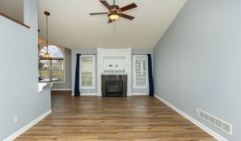 1736 Ashwood Dr SW, Altoona, IA 50009