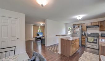 207 Game Ln, Blakeslee, PA 18610