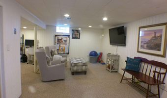 15553 McLain, Allen Park, MI 48101
