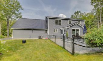 101 Loft Cir, Campton, NH 03223