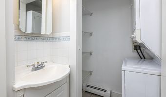 91 Blackstrap Rd, Falmouth, ME 04105