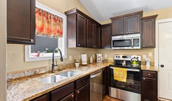 3151 SE Primrose Dr, Ankeny, IA 50021