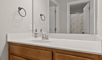 9875 Fieldcrest Dr, Apison, TN 37302