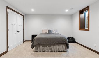 1405 Steger Rd NW, Alexandria, MN 56308