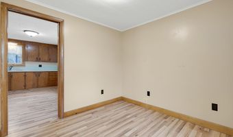 237 River Rd, Avon, ME 04966