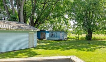 37 Wheeler Dr, Alburgh, VT 05440