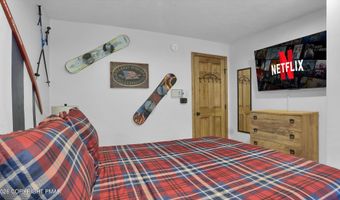 145 Lucretius Trl, Albrightsville, PA 18210