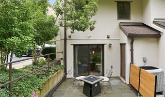 8901 BATTERY Pl 34, Bethesda, MD 20814