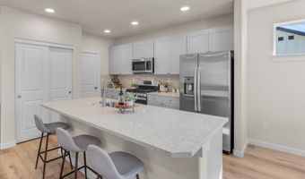 4668 Finch St SE, Albany, OR 97322