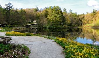 365 Foreman Rd, Highlands, NC 28741