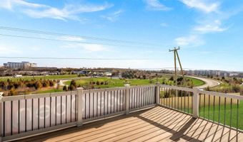 2461 MYSTIC MAROON Ter, Ashburn, VA 20147
