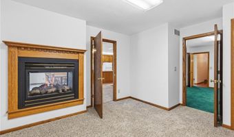 510 W Richway Dr, Albert Lea, MN 56007