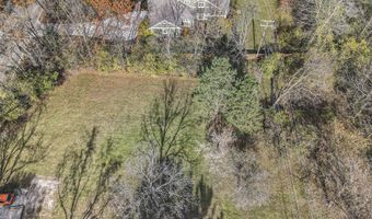 2374 Newport Rd, Ann Arbor, MI 48103