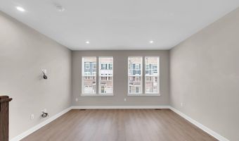 9 Halifax Rd, Bayville, NJ 08721