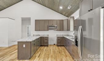 73 Rocking Porch Rd, Asheville, NC 28805