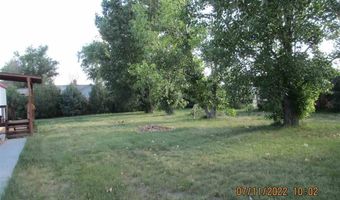 139 1ST Ave, Bayard, NE 69334