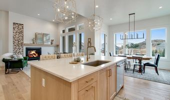 1304 Art Dr, Berthoud, CO 80513